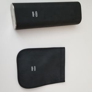 Oral B travel case and pouch